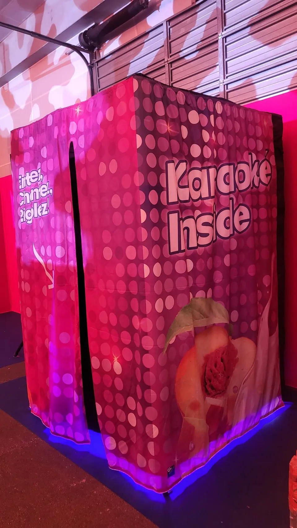 Karaoke Box & Blind Test — animation musicale en équipes